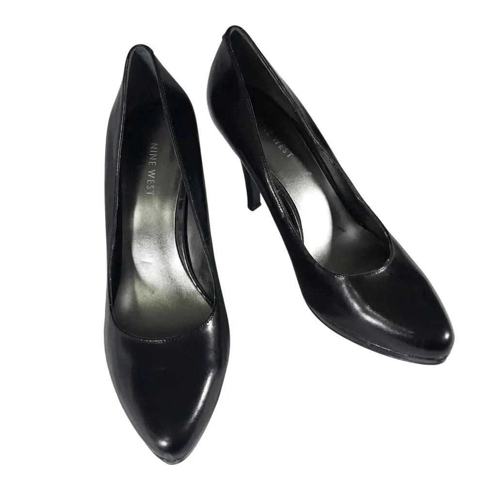 NINE WEST! GORGEOUS MINI PLATFORM CLASSIC BLACK SLIP-ON PUMPS, HEELS! SZ 8.5M